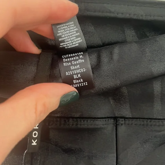 NWT Densonic High Rise Gouffre Short in Black Zebra - Picture 6 of 6